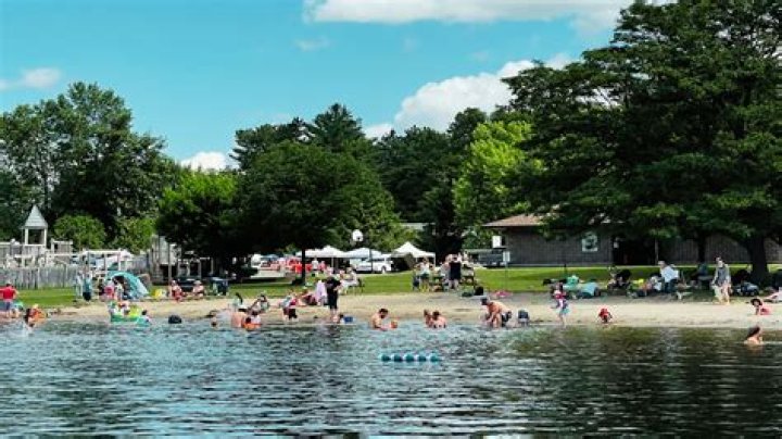 Can you swim in Lake Summerside Edmonton?