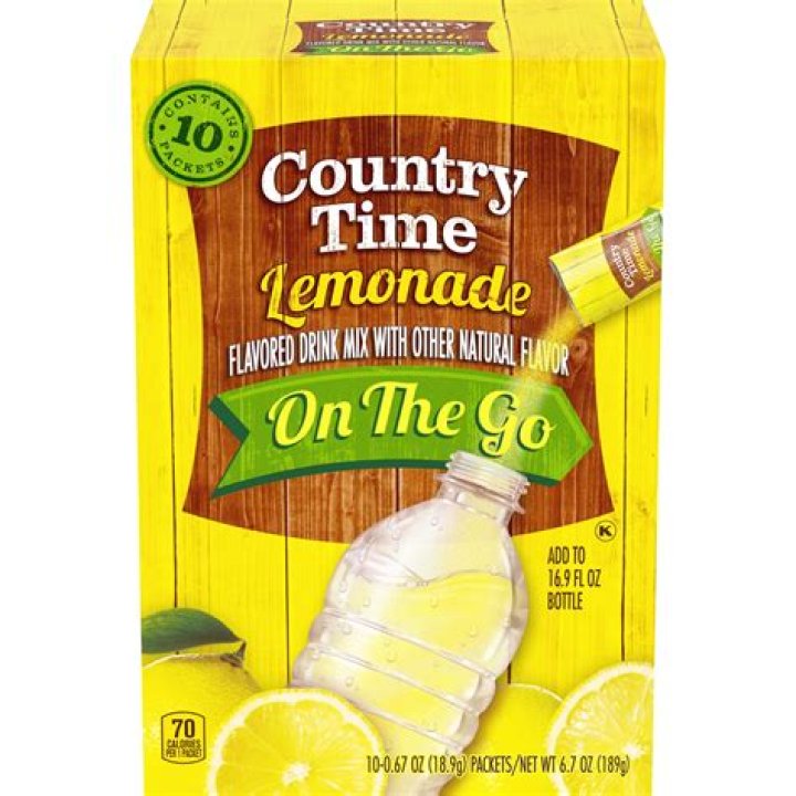 How do you mix Country Time Lemonade?