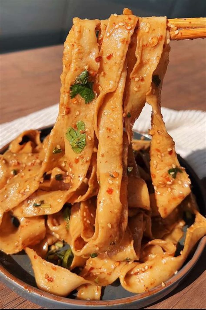 How long does it take to hand pulled noodles?