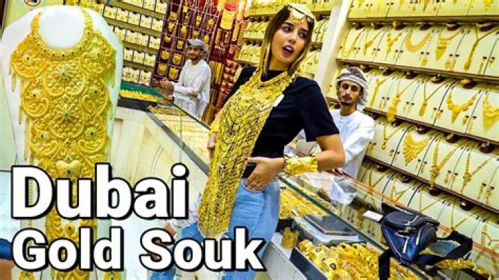 How much is a gold chain in Dubai?