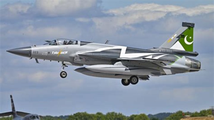 Is lancair an aerobatic?