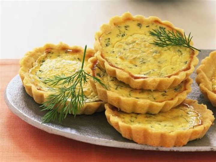 What are mini quiches made of?