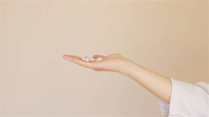 What is the best medication for interstitial cystitis?