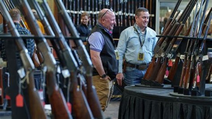 What is the biggest gun show in Texas?
