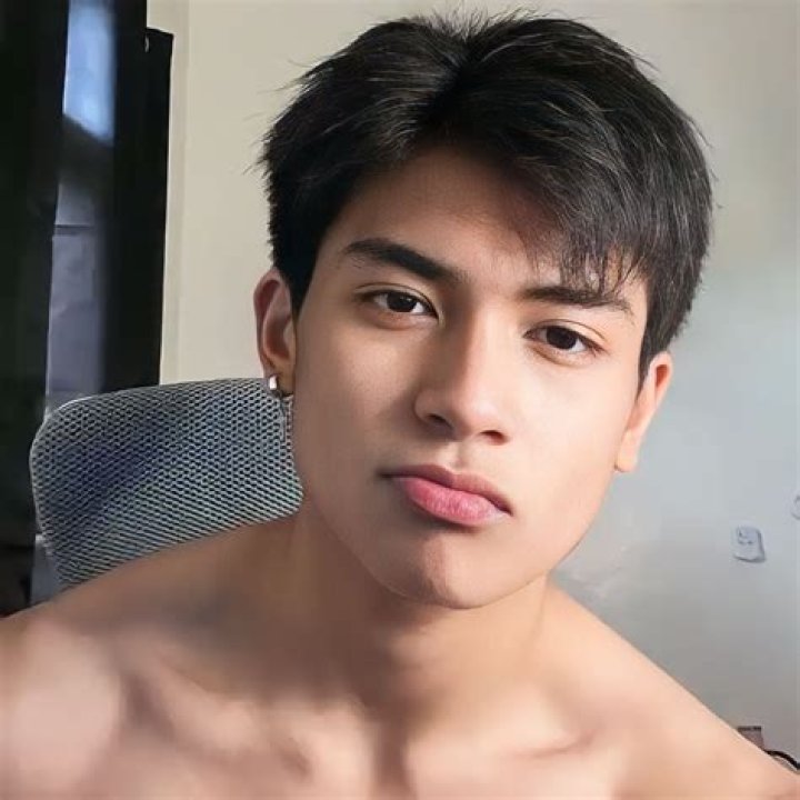 Why is Kahn Laotian?